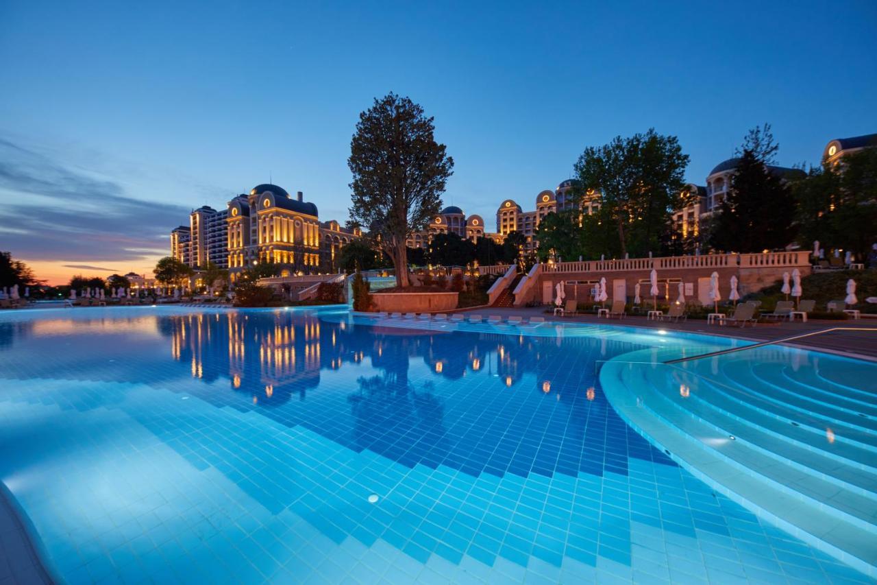 Dreams Sunny Beach Resort And Spa 외부 사진 The swimming pool at the hotel