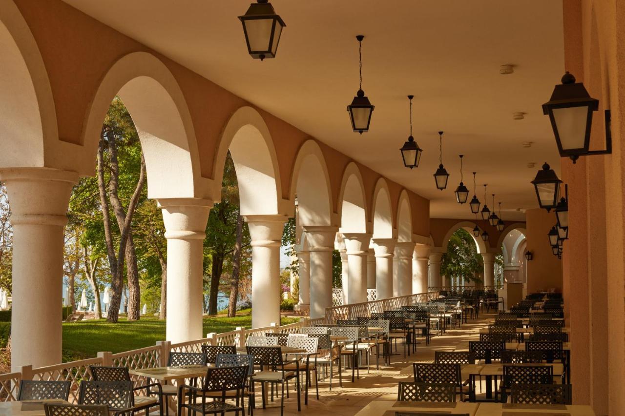 Dreams Sunny Beach Resort And Spa 외부 사진 The Arcades