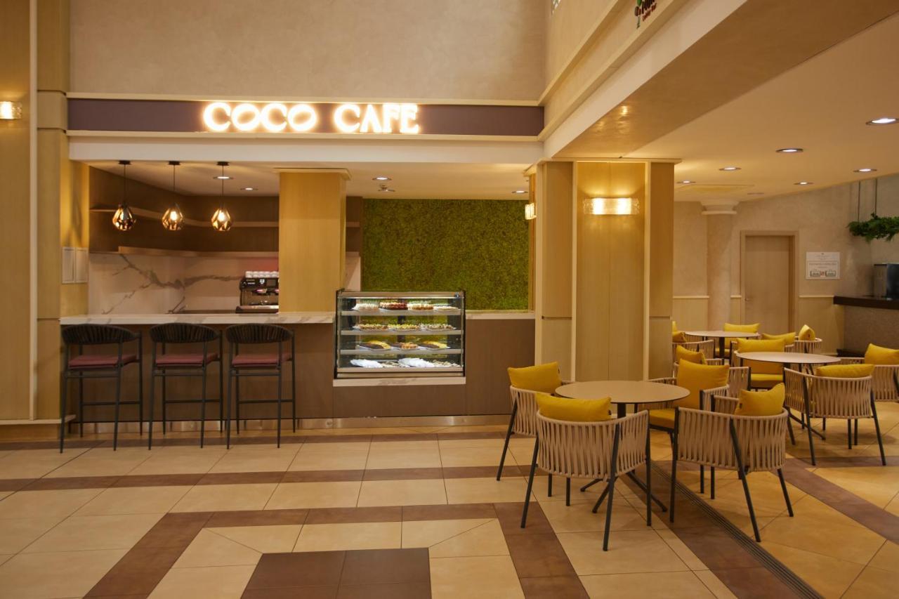 Dreams Sunny Beach Resort And Spa 외부 사진 Coco Cafe